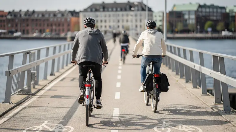 Biking Copenhagen as a Tourist: What Nobody Tells You — Renting a bike in Copenhagen as a tourist — the bike lanes, unwritten rules, mis