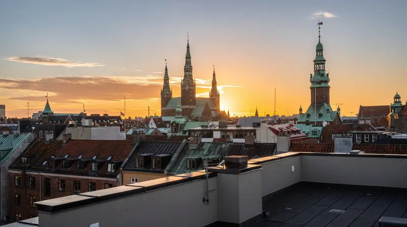 Copenhagen at sunset — the best rooftops and viewpoints — The best places to watch the sunset in Copenhagen — rooftops, harbour viewpoints