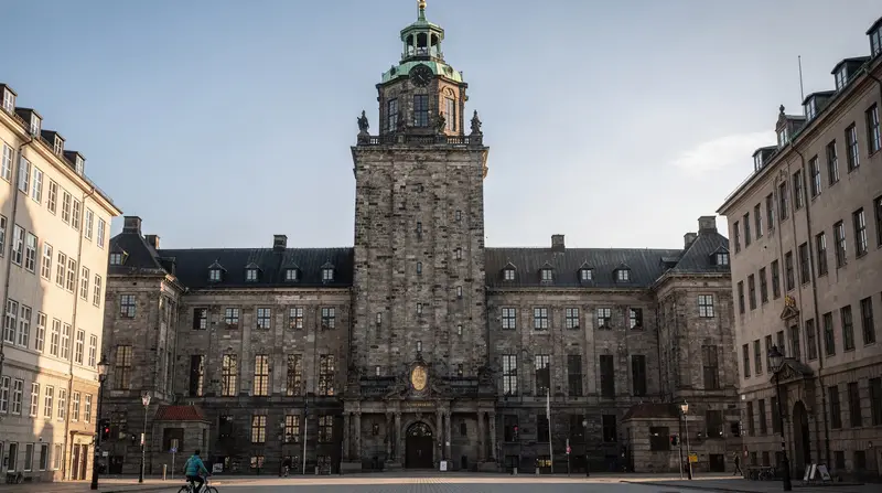 Christiansborg Palace Copenhagen: Tower, Ruins, Royal Rooms — Full Guide