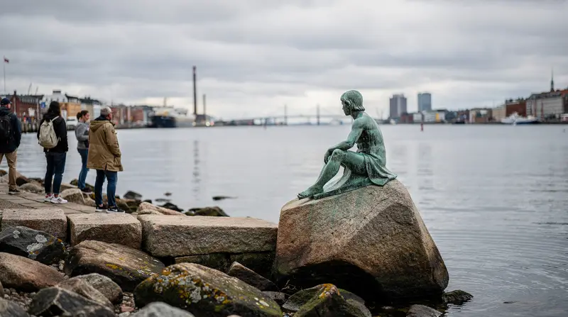 The Little Mermaid in Copenhagen: Why She Disappoints (And What to Do Instead) — The honest truth about Copenhagen's Little Mermaid statue — why it disappoints a
