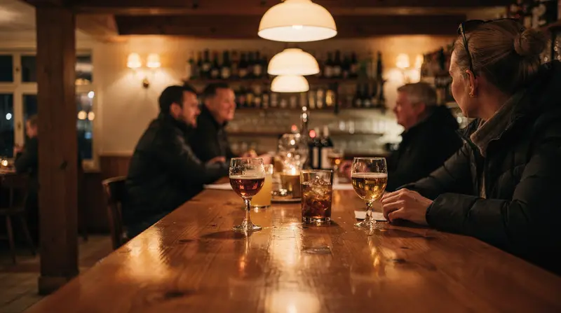 Pub crawls em Copenhaga: tours organizados, percursos DIY e o que esperar — Pub crawls em Copenhaga: tours organizados com shots e entrada em clube, percurs